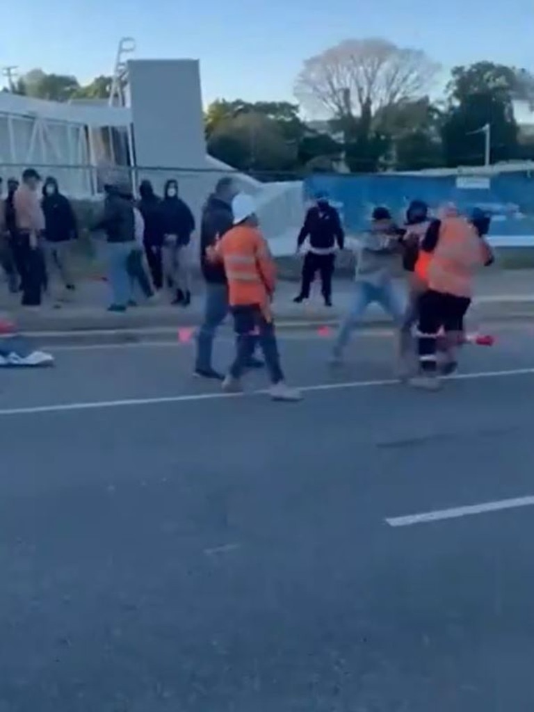 Vision has emerged of a wild brawl between striking tradies and non-union workers who tried to cross a picket line at one of the sites of Queensland's largest infrastructure project.