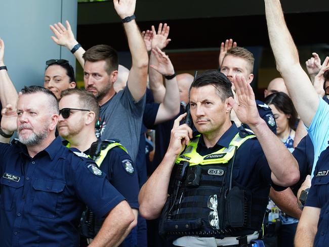 MELBOURNE AUSTRALIA - NewsWire Photos NOVEMBER 29, 2024: Police gather outside  Spencer st HQ at 11 during industrial dispute.Picture: NewsWire / Luis Enrique Ascui