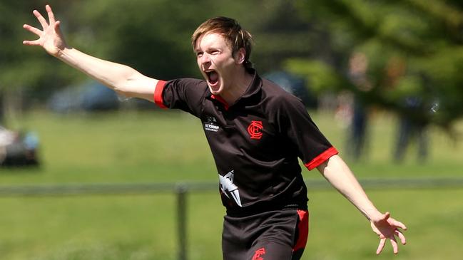 Liam Bowe in action for Essendon. Picture: Hamish Blair