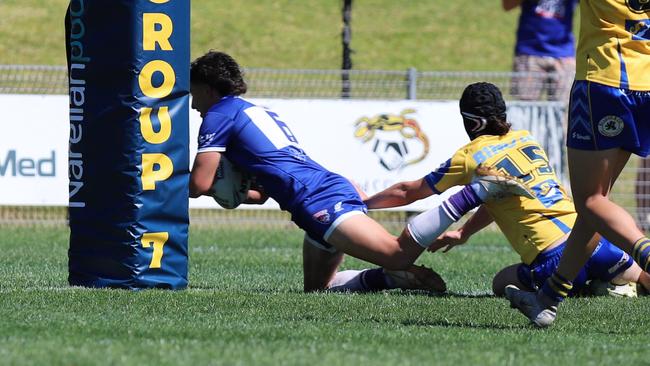 Cooper Harrison scores for Gerringong. Picture: Steve Montgomery Sports Photography