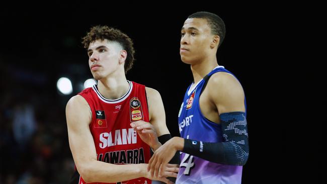 LaMelo Ball of the Hawks and RJ Hampton of the Breakers. Picture: Anthony Au-Yeung/Getty Images.