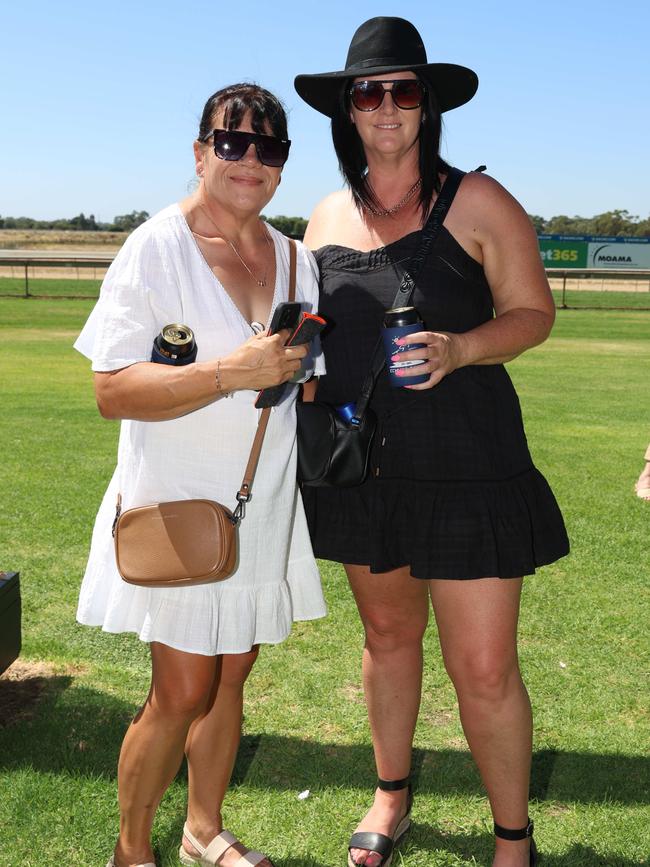Fiona and Lisa attend the 2024 Echuca Cup races Picture: Brendan Beckett