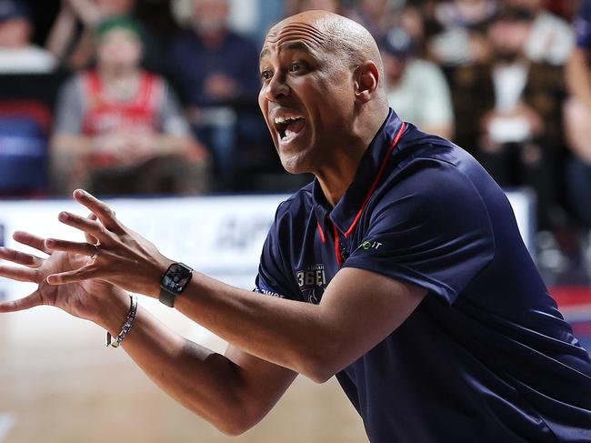 Nightmare road double heaps pressure on 36ers coach