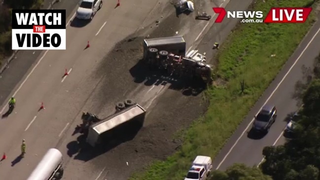 Truck rollover, long delays southbound M1 (7 News)