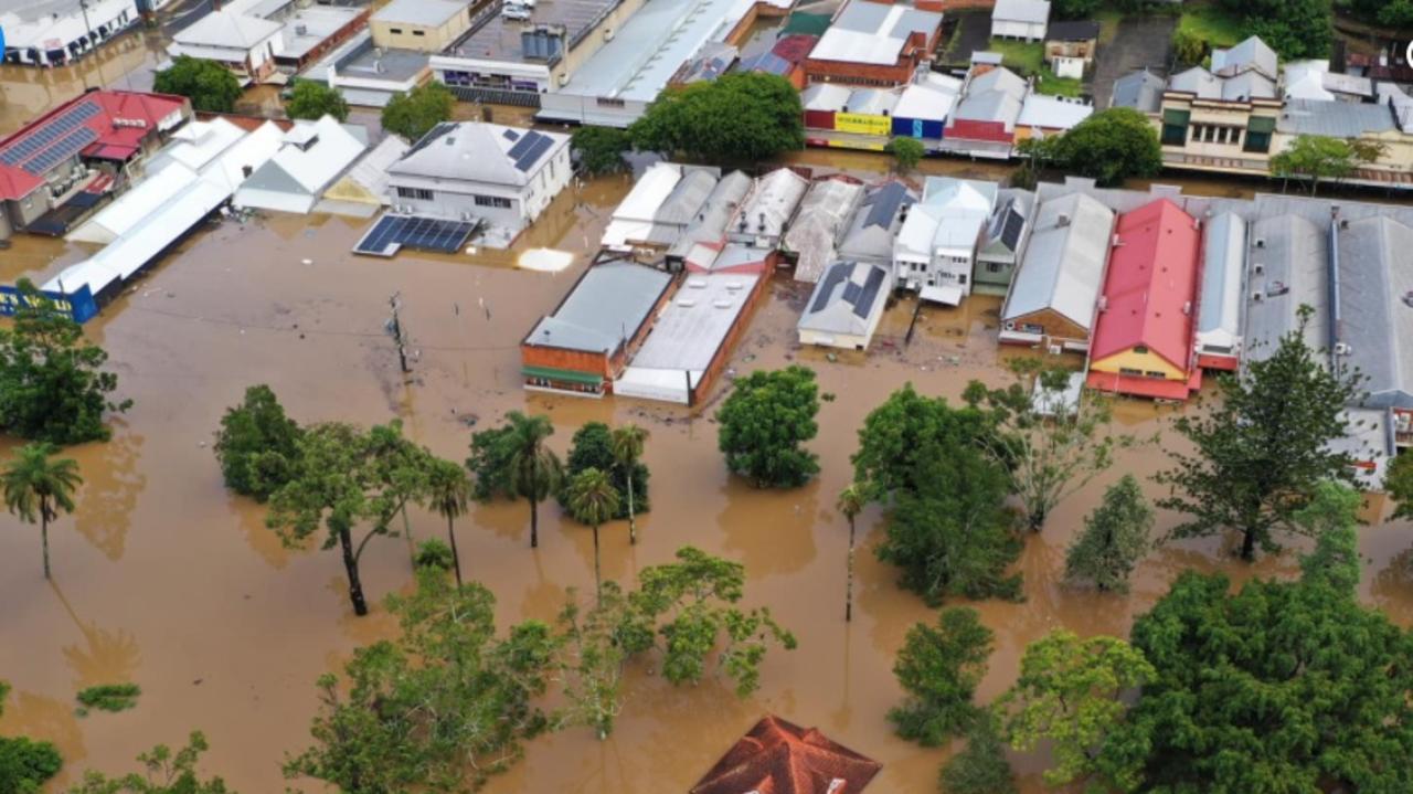 Aerial photos of Gympie flood taken this morning aerial pics taken at 6.30am today., It is VITAL that we give credit to the people who gave us these pics in each caption -****** MUST CREDIT EVERY PIC USED**** Infinity Flights Photography,