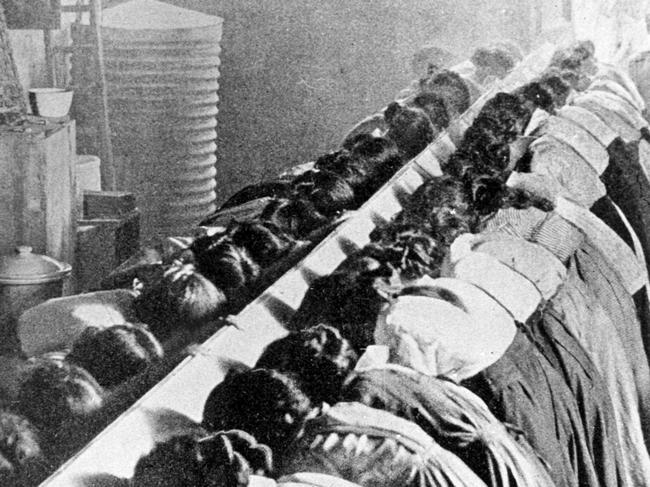 Kodak opened an “inhalatorium” as a means of protecting employees against the flu epidemic in Melbourne. It consisted of a raised structure 4.8 x 0.6m long, with 10 oval holes on each side, through which people breathed in a solution of sulfate of zinc. The treatment was administered twice a day for about four minutes at a time.