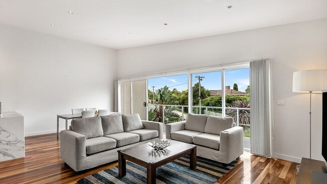 Open-plan living spaces and plenty of natural light heightened the home’s appeal.