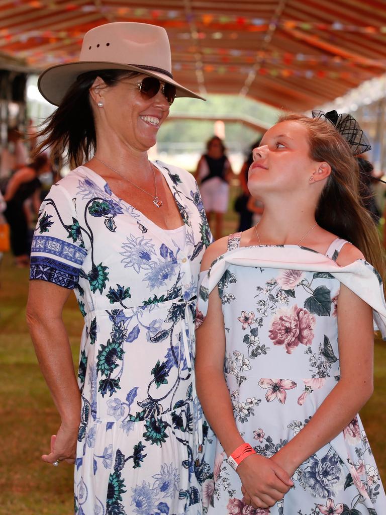 Aly (L) and Rikki Connochie at Bridge Toyota Ladies Day . Picture GLENN CAMPBELL