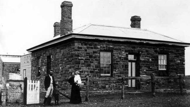 Beltana police station in 1897.