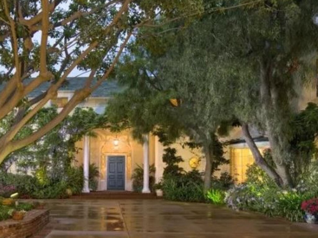 The front of the Samuel Goldwyn mansion in Beverly Hills. Picture: TopTenRealEstateDeals