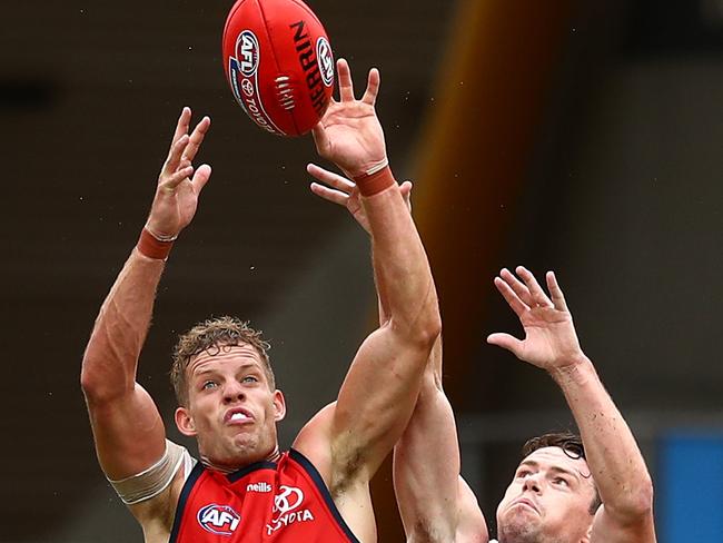 Remember Round 1: No panic stations for improving Crows