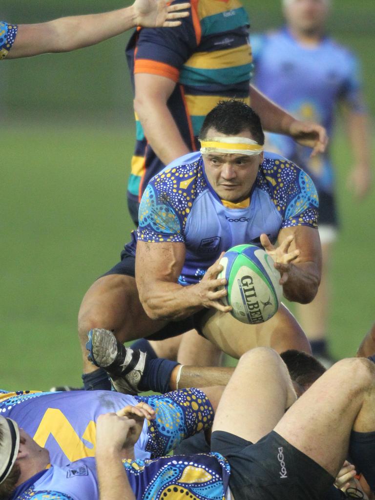 Shon Siemonek in action for the Sunshine Coast Stingrays rep side. Photo Brett Wortman