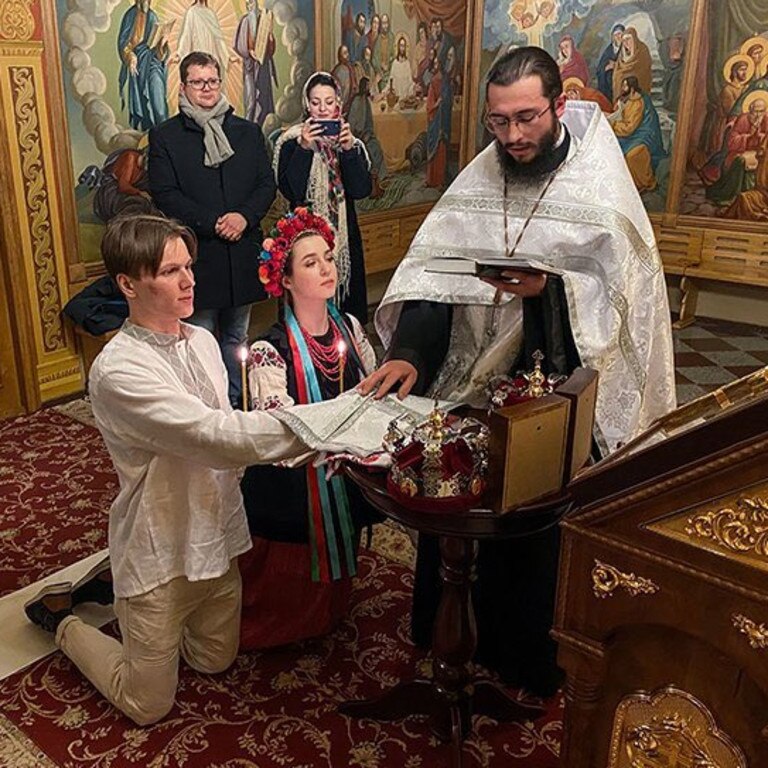 The couple got married on the first day of the Russian invasion. Picture: Twitter/Visegrád 24.