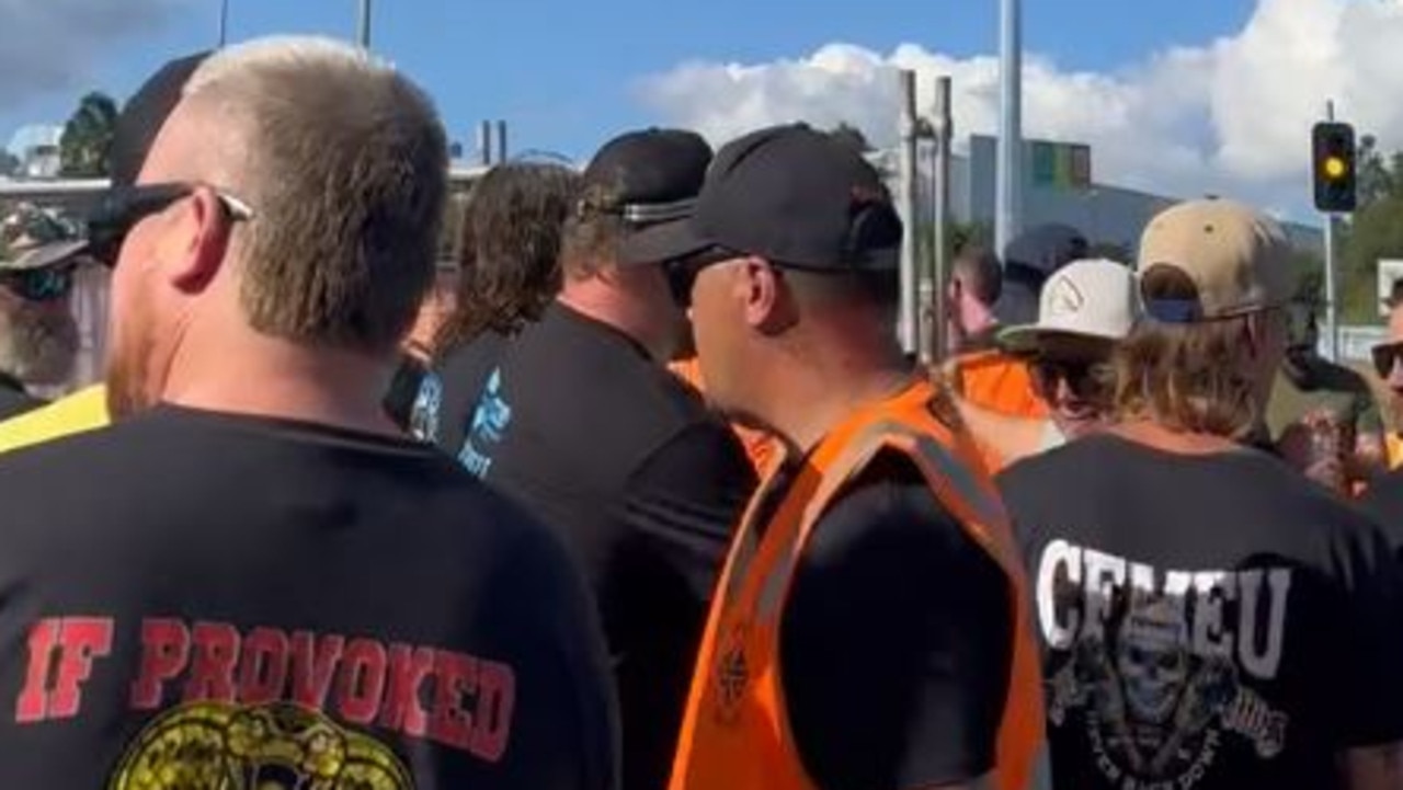 The site was locked up after the arrival of dozens of CFMEU workers.