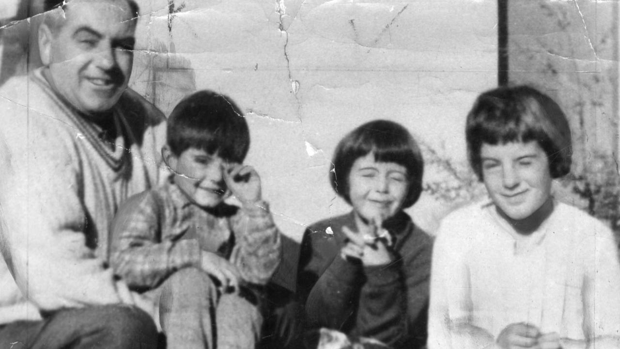 Jim Beaumont with his children Grant, Arnna and Jane at Rudall, SA, in May 1965.