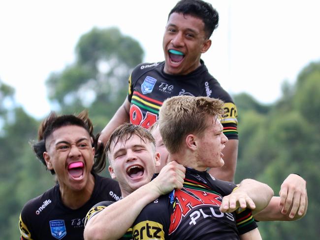 SG Ball Penrith Panthers celebrate after halfback Keagan Russell-Smith  scored a try against Balmain Tigers in Round 6, 2021 (MUST CREDIT: Sam Laurendet - Penrith Panthers Media)