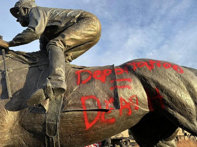 Whistleblowers, Activists and Communities Alliance's protesting and  outside State labor conference at Moonee Valley race track have  defaced the Winx statue,  Source: Facebook