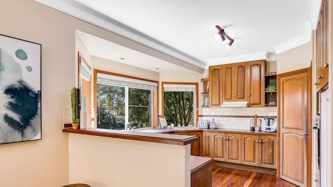 13 Muller St, Kearneys Spring, is for sale.