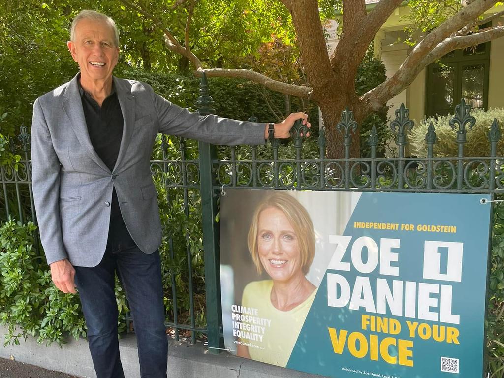 Zoe Daniel’s campaign manager Keith Badger is fighting a council over the move to bar signs until the election is called. Photo: Facebook