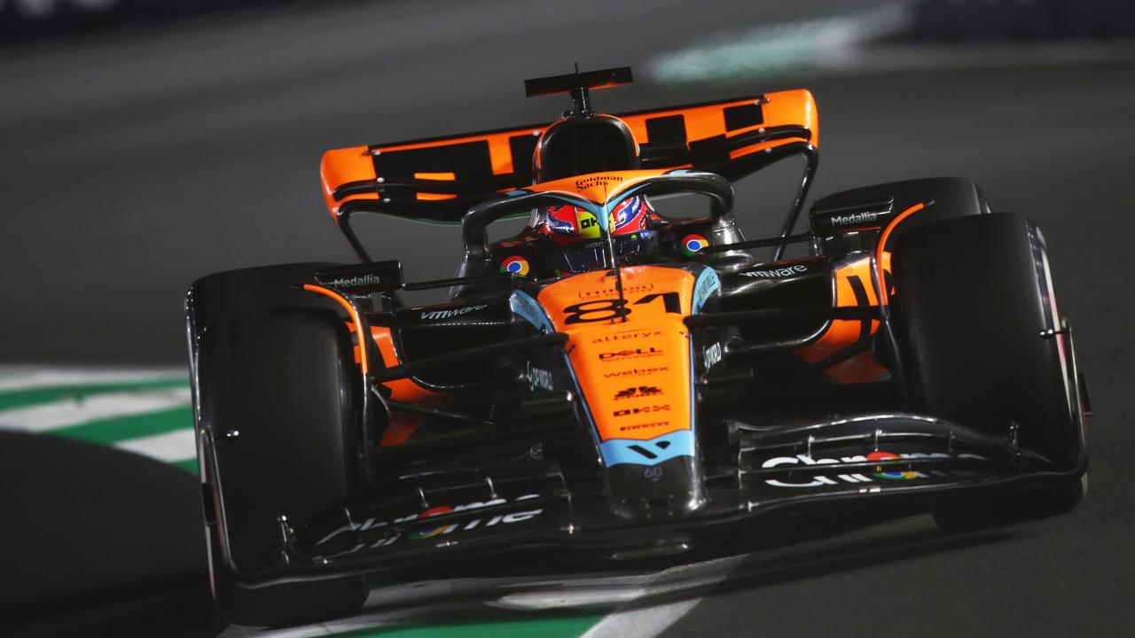 Seorang jurnalis F1 yang disegani tetap bingung dengan keputusan Piastri pindah ke McLaren dari Alpine.  (Foto oleh Joe Portlock - Formula 1/Formula 1 via Getty Images)