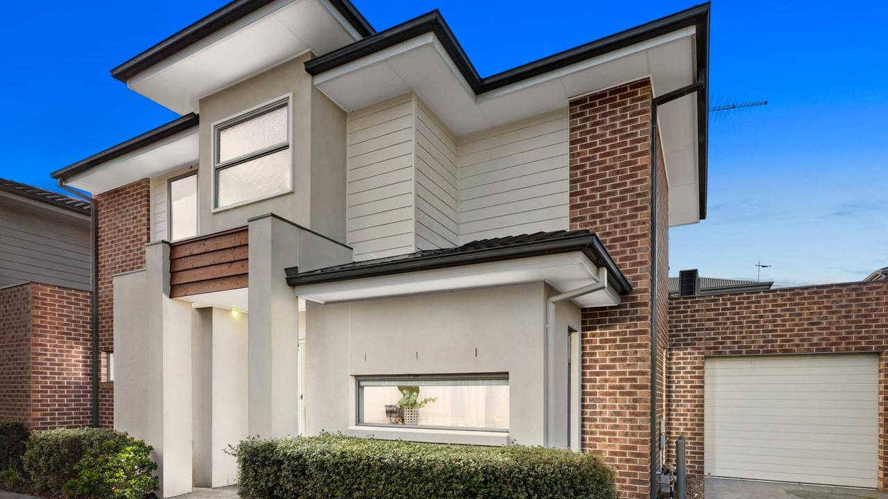 Cheltenham home seller stoked at $70,000 boil over