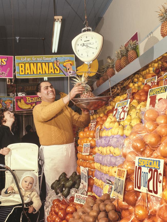 1971: Queen Victoria Market. Picture: National Archives of Australia