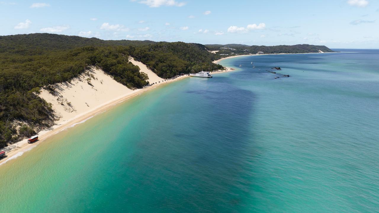 Aerial view of the island and Tanaglooma.