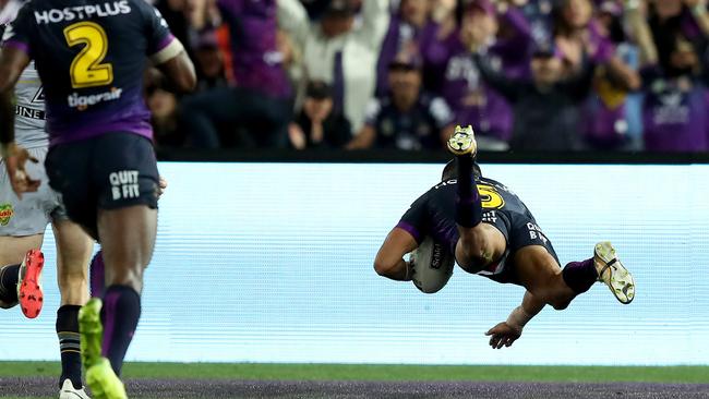 Josh Addo-Carr and Will Chambers combined for a stunning opening try. Picture: Brett Costello