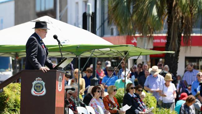 Hornsby RSL sub-branch president Terry James speak at the service on Sunday. Picture: Nicholas Ryan