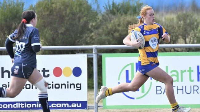 Young country rugby player Annie Craig.