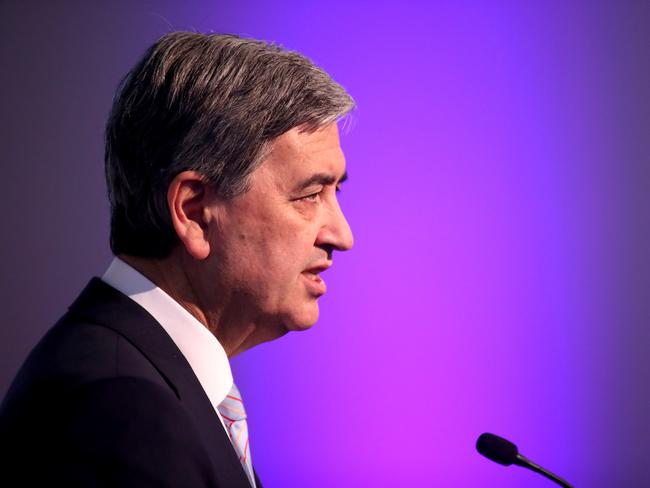 SA Treasurer Rob Lucas speaks at the SA Press Club State Budget Lunch at the Grand Chancellor Hotel in Adelaide, Wednesday, June 19, 2019.  (AAP Image/Kelly Barnes) NO ARCHIVING