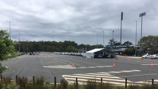 It was nose-to-bumper and noses to swabs at the Coffs Harbour Covid-19 testing station on Wednesday, December 29. Picture: Chris Knight.