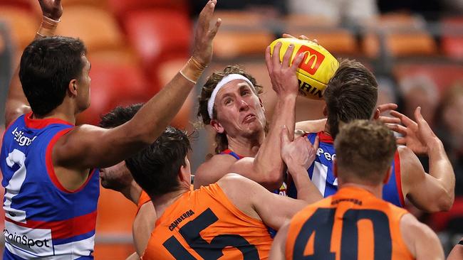 Aaron Naughton takes a strong mark at GIANTS Stadium. Picture: Cameron Spencer/Getty Images