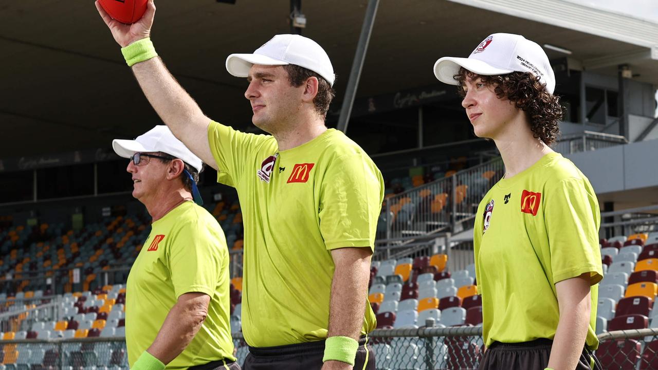 The day in the life of an AFL Cairns Umpire