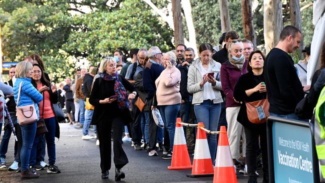 Sydneysiders queue for the Covid vaccine. Picture: NCA NewsWire / Jeremy Piper