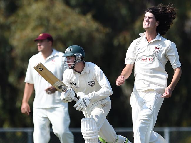 Sam Elliott (55) rues a missed chance. Picture: Steve Tanner