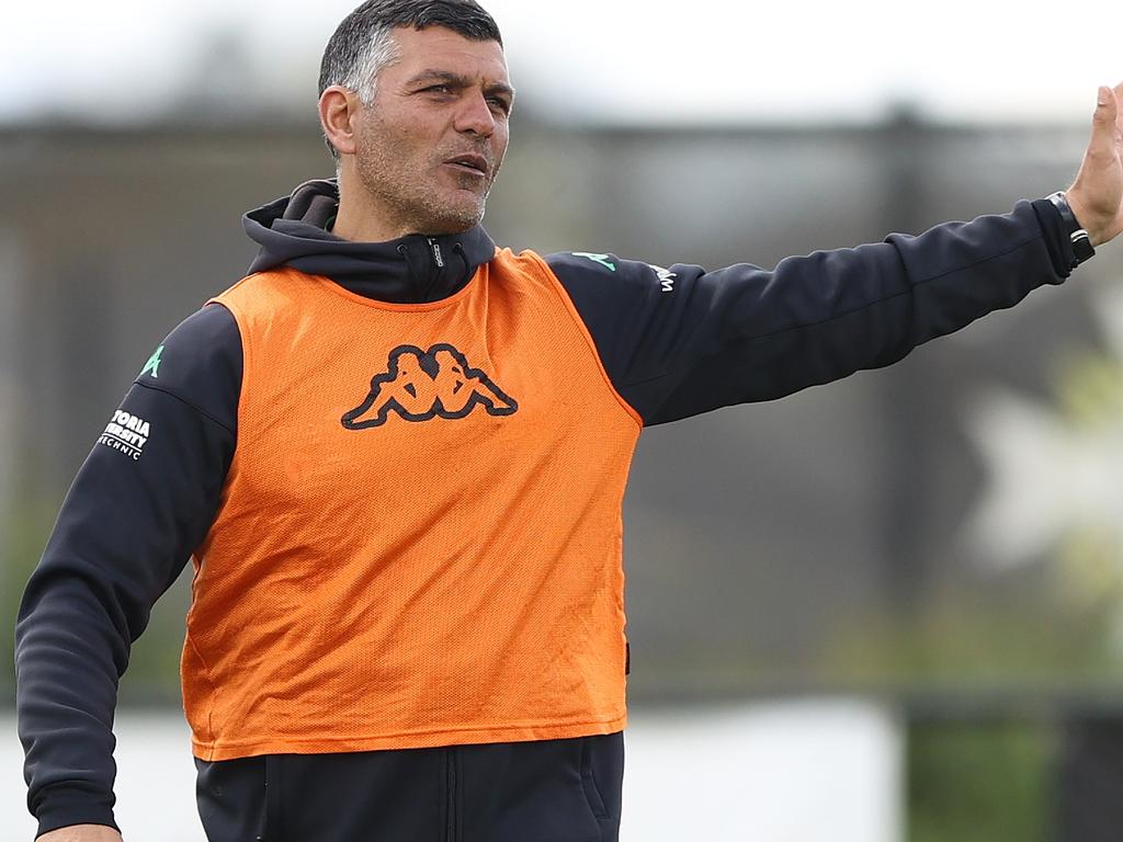 MELBOURNE, AUSTRALIA - OCTOBER 15: Western United coach John Aloisi gestures during a Western United A-League training session at Western United HQ on October 15, 2021 in Melbourne, Australia. (Photo by Robert Cianflone/Getty Images)
