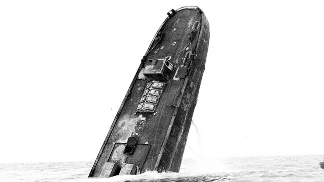 The barge Meggol being scuttled off Narrabeen in December 1976. Photo Manly Daily