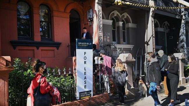 SYDNEY, AUSTRALIA - NewsWire Photos,June 4, 2022: Sydney-siders view properties in Surry Hills for rent as prospective tenants are having difficulties securing rental properties.Crown Street, Surry Hills Picture: NCA NewsWire / Jeremy Piper