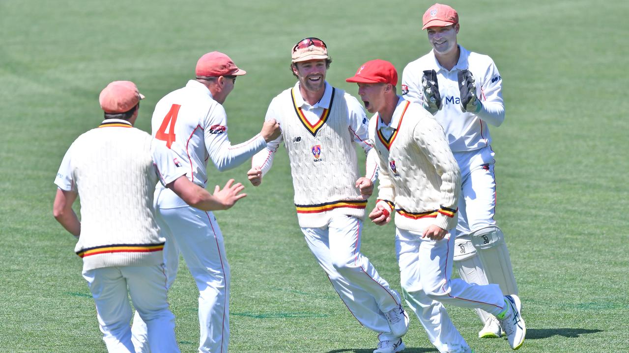 Nathan McSweeney celebrates the wicket of Usman Khawaja. Photo by Mark Brake/Getty Images