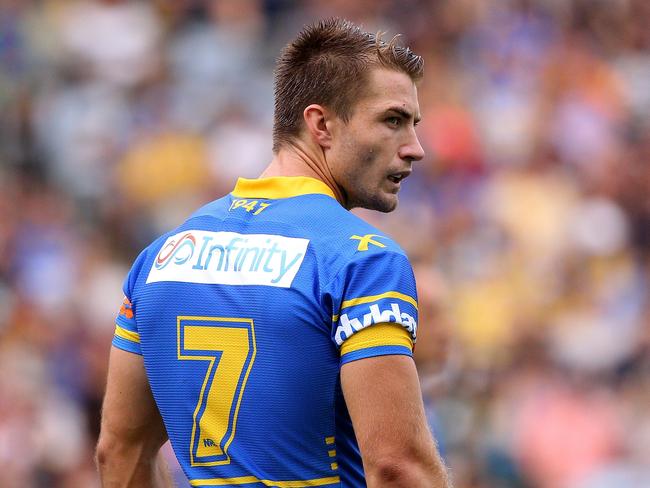 SYDNEY, NEW SOUTH WALES - MARCH 28: Kieran Foran of the Eels looks on during the round four NRL match between the Wests Tigers and the Parramatta Eels at ANZ Stadium on March 28, 2016 in Sydney, Australia. (Photo by Matt Blyth/Getty Images)