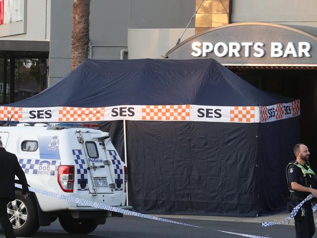 Police investigating a death at the Kealba Hotel in St Albans where a man died after an altercation with security personnel in the early hours. Sunday, March 26, 2023. Picture: David Crosling