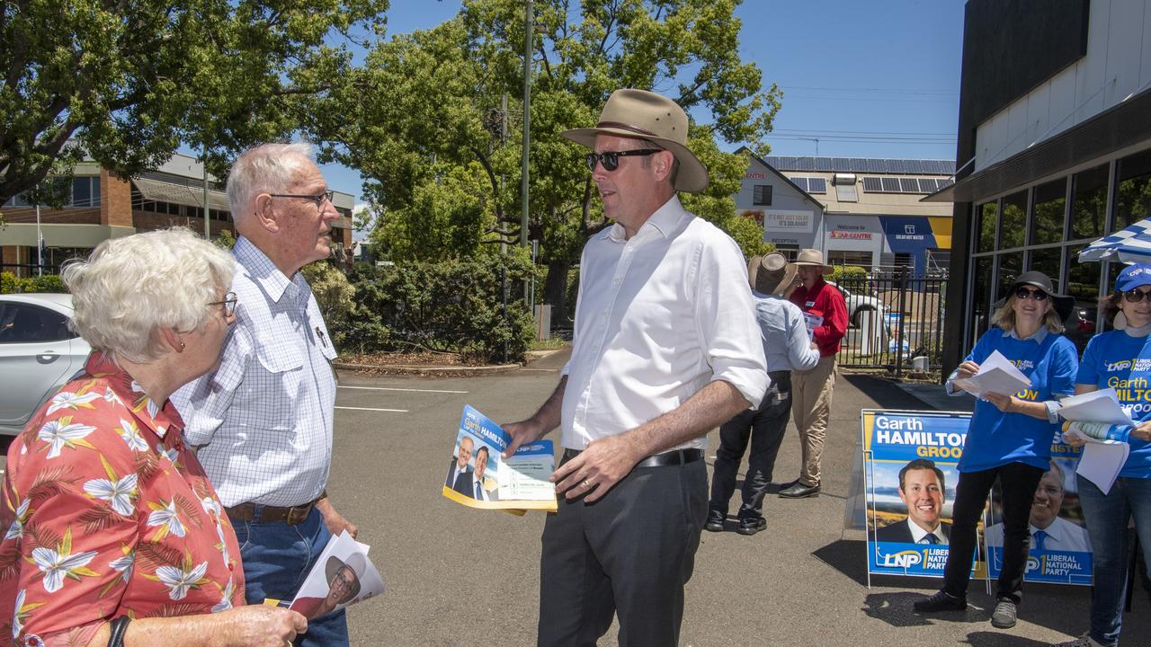 Lyn and Dennis Gillbard speak with Garth Hamilton at the Groom polling venue in Mort St. Wednesday. 11th Nov 2020