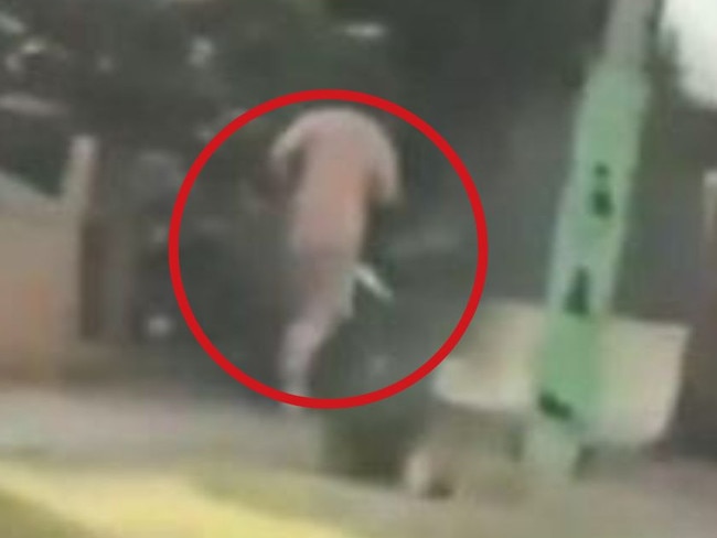 jogger shocks with x-rated act