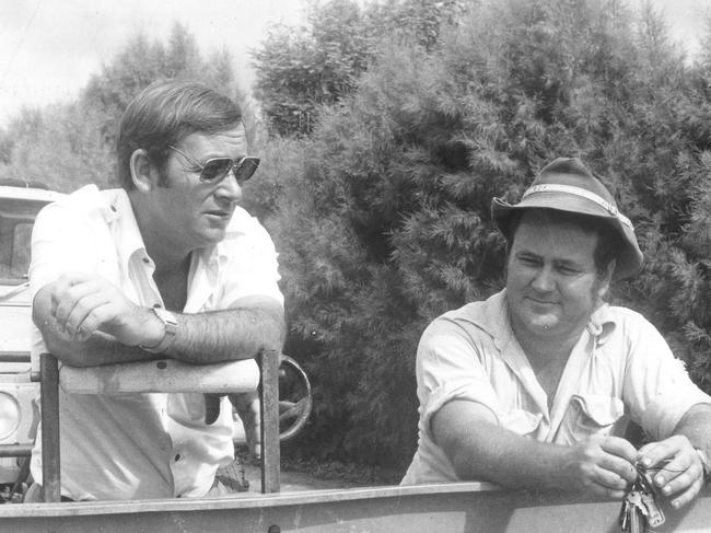 Daguragu Station Manager, at Wattle Creek, Stan Andrews with Roger Steele, the Speaker of the Northern Territory's Legislative Assembly