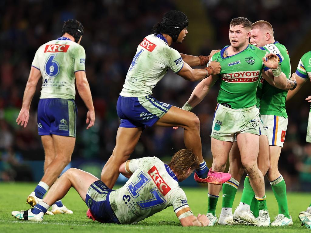 Stephen Crichton of the Bulldogs and Hudson Young of the Raiders both scored strongly. Photo: Hannah Peters/Getty Images