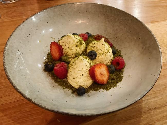 Deconstructed cheesecake at 1802 Oyster Bar, Coffin Bay