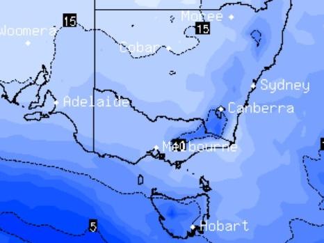 East Coasters to keep their brollies and raincoats on standby for the next few days with showers on the horizon. Aussies everywhere else can expect settled stable weather.