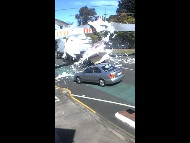 VERT Truck crash bridge
