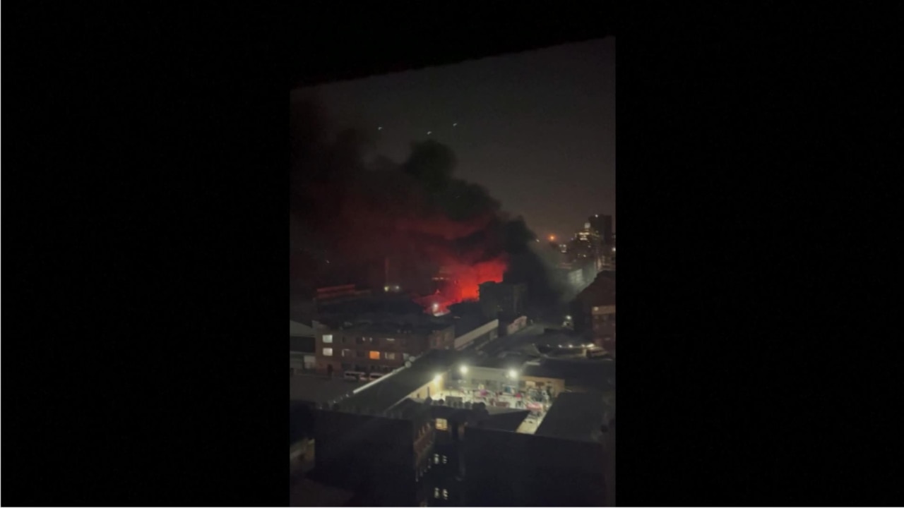 WATCH: People Escaping Deadly Building Fire In Johannesburg | The ...